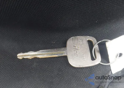 2009 Pontiac Vibe z USA, uszkodzony, nr VIN 5Y2SP67089Z418361